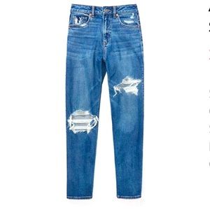 American Eagle Stretch Mom Straight Jean. Size 00 Short. Darker Wash.